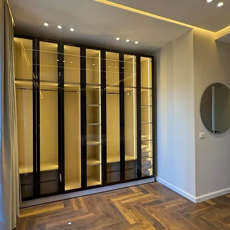 Blue Boutique 3 Τίρανα